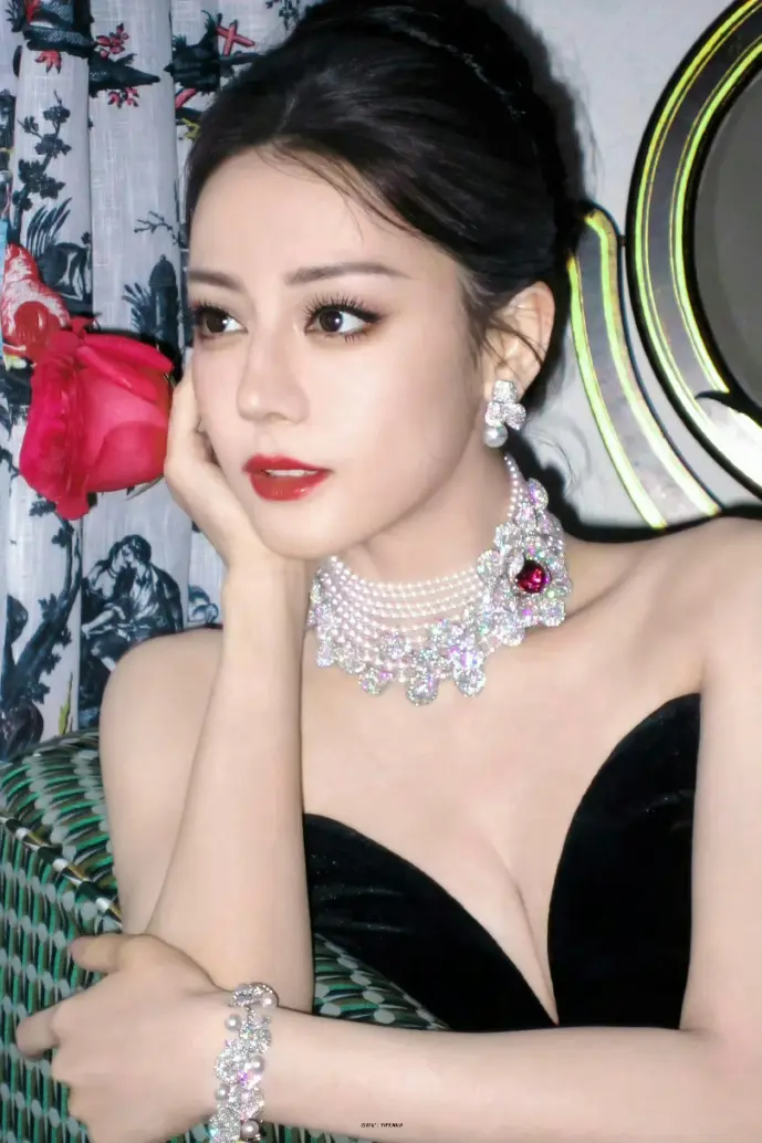 PVZ下载数据图表